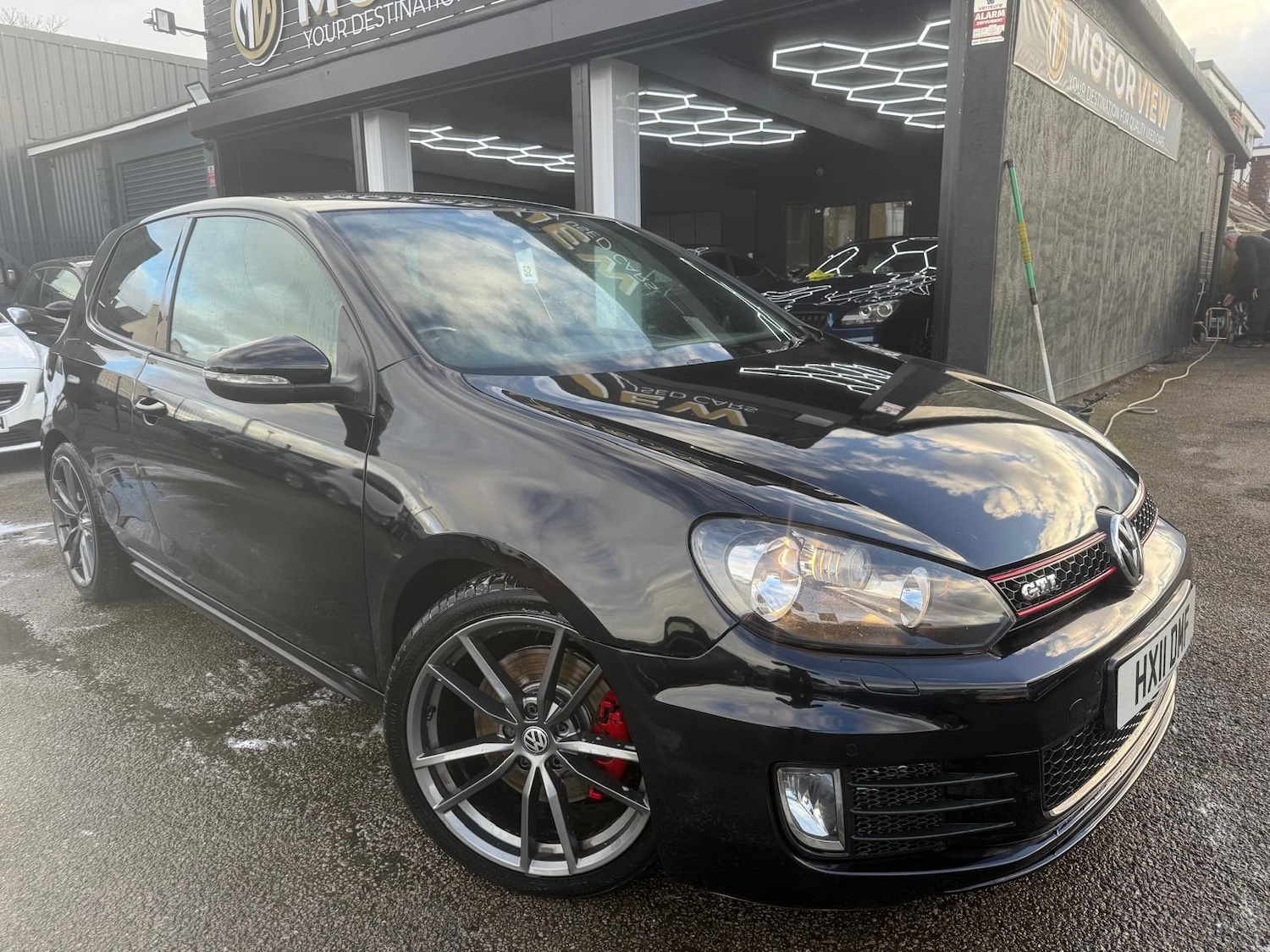 Used Volkswagen Golf 2011 for sale - 77179554: Photo 2