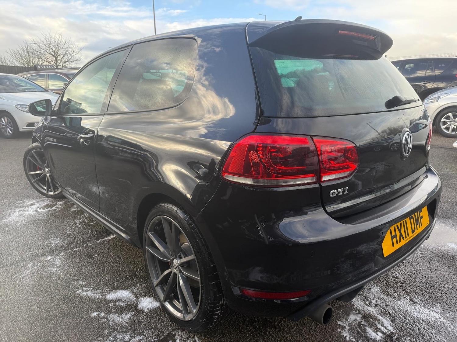 Used Volkswagen Golf 2011 for sale - 77179554: Photo 3