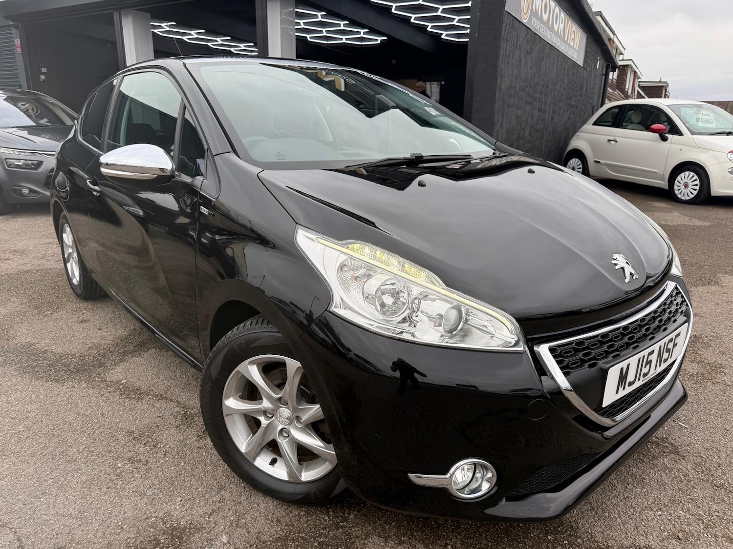 Used Peugeot 208 2015 for sale - 76402944: Photo 1