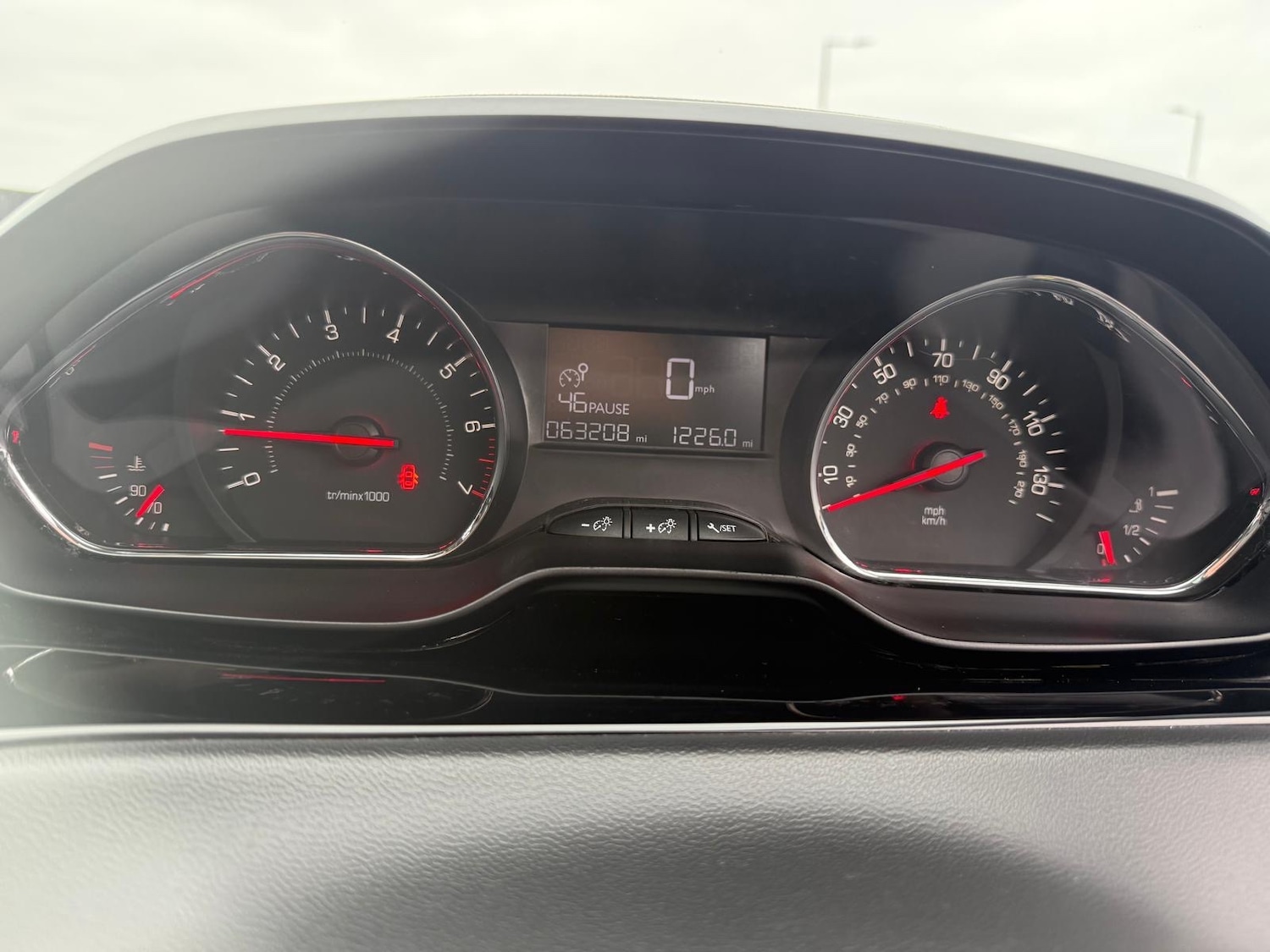 Used Peugeot 208 2015 for sale - 76402944: Photo 19