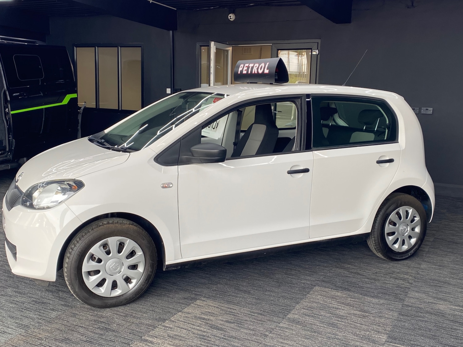 Used Skoda Citigo 2013 for sale - 76402752: Photo 4