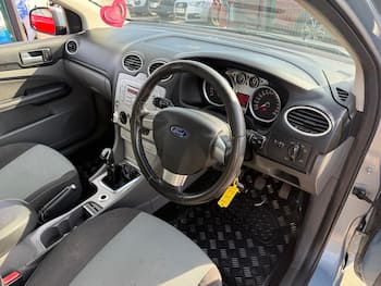 Used Ford Focus 2008 for sale - 79830081: Photo