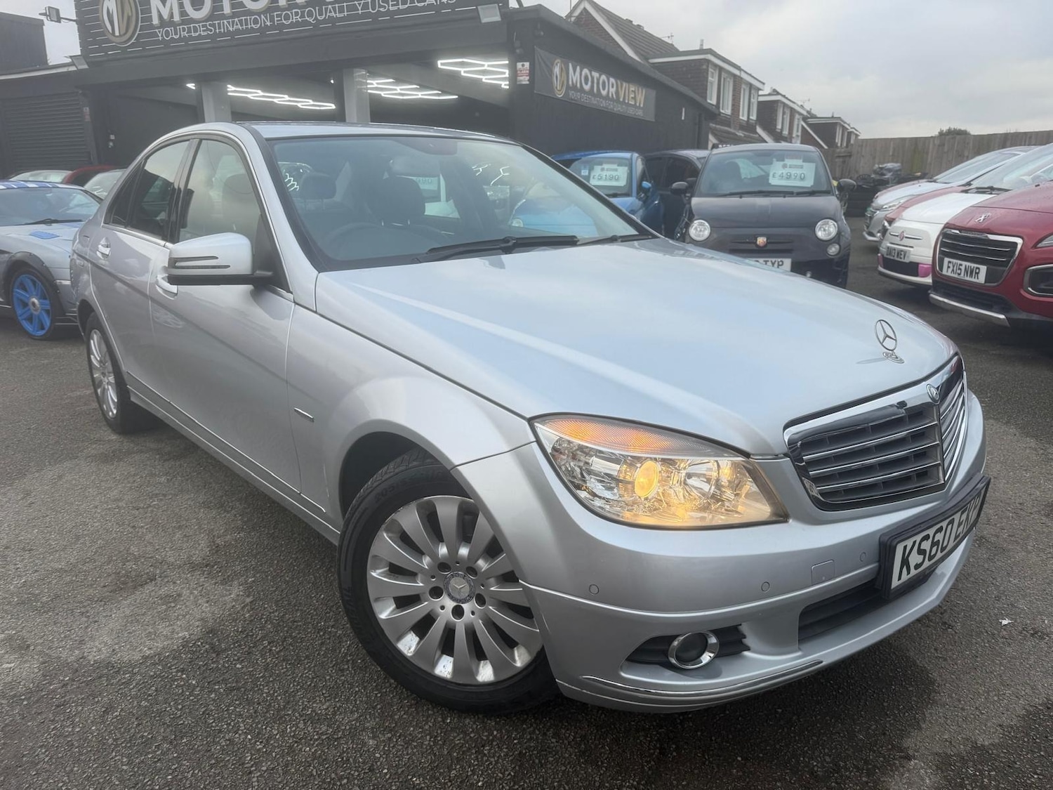 Used Mercedes-Benz C Class 2011 for sale - 77434955: Photo 2