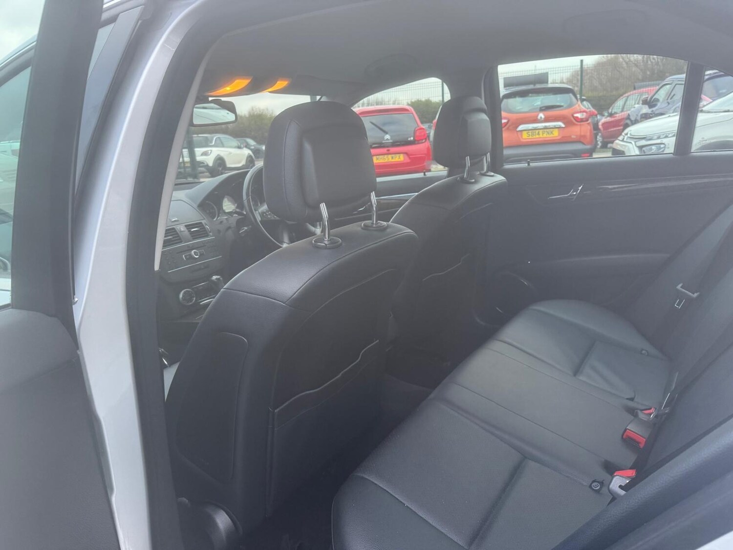 Used Mercedes-Benz C Class 2011 for sale - 77434955: Photo 22