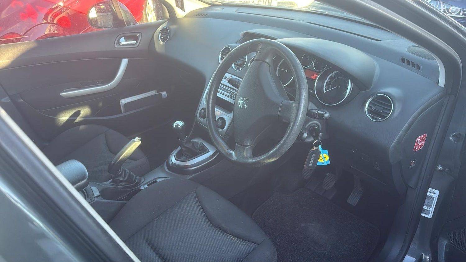 Used Peugeot 308 2010 for sale - 77104667: Photo 4