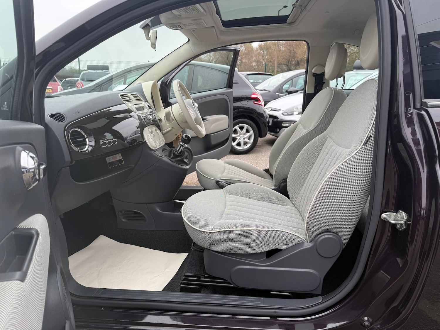 Used Fiat 500 2012 for sale - 76402505: Photo 4