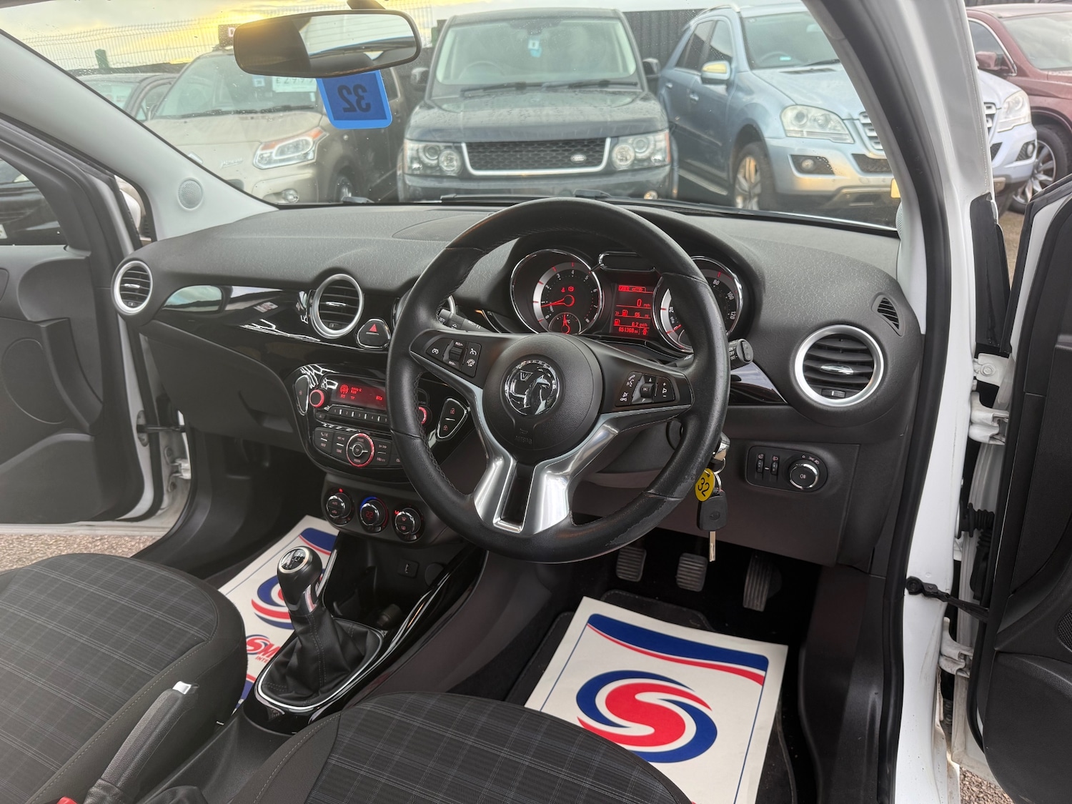 Used Vauxhall ADAM 2015 for sale - 76663814: Photo 12