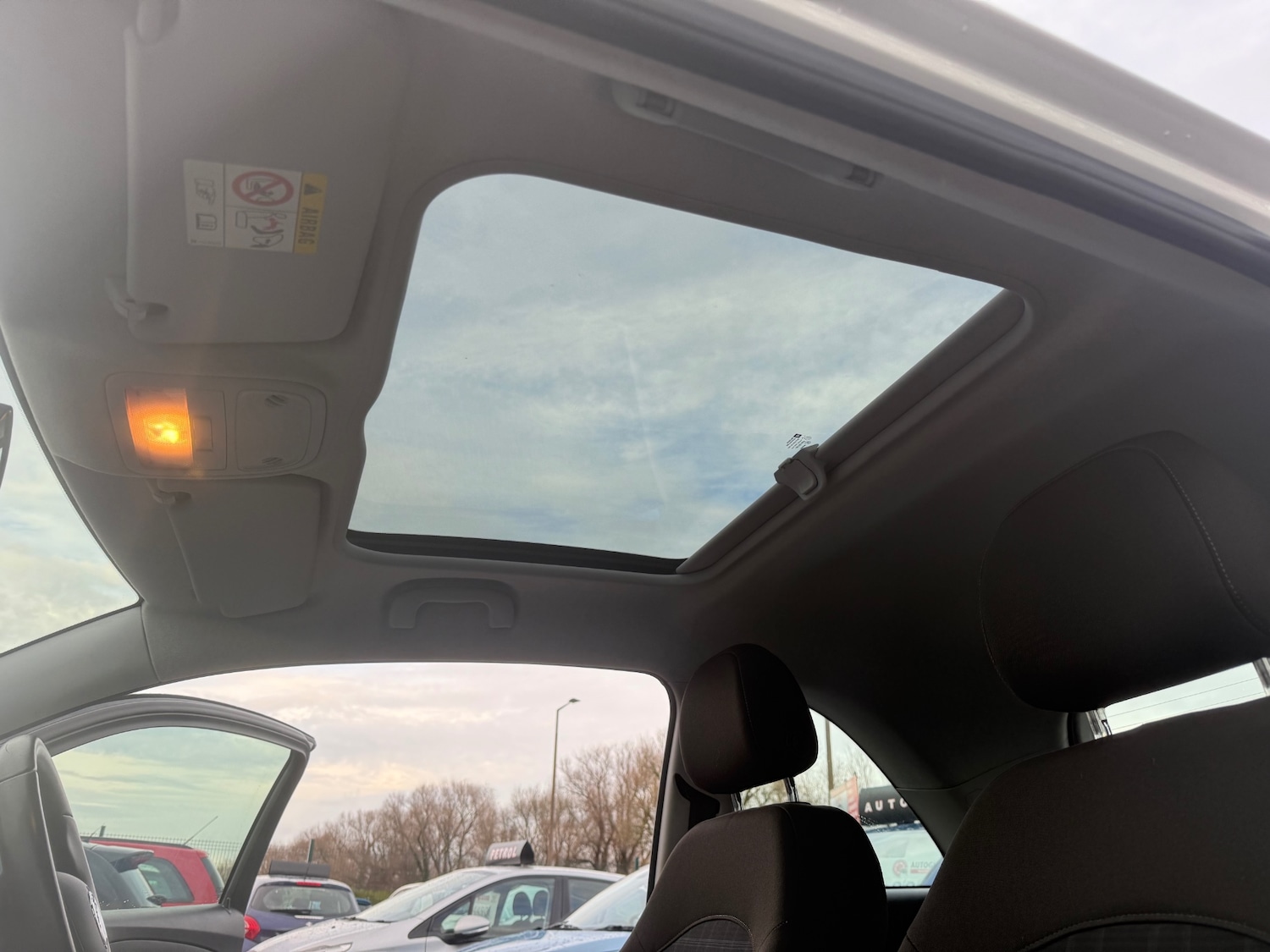 Used Vauxhall ADAM 2015 for sale - 76663814: Photo 23