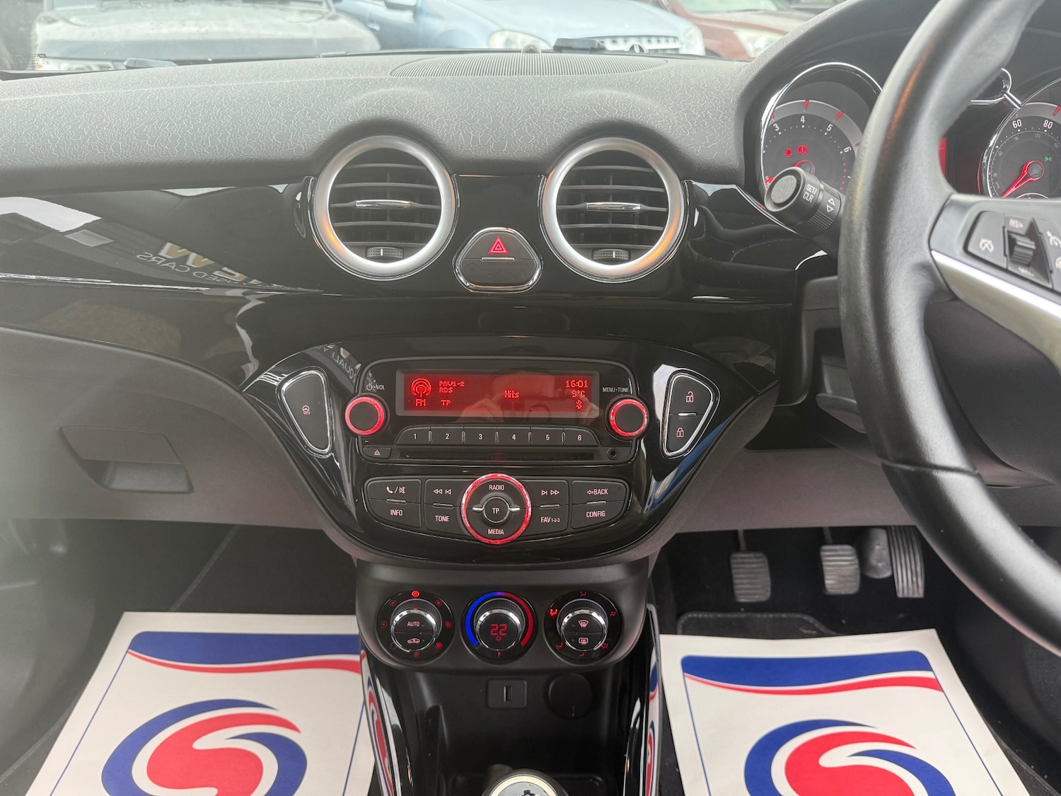 Used Vauxhall ADAM 2015 for sale - 76663814: Photo 26