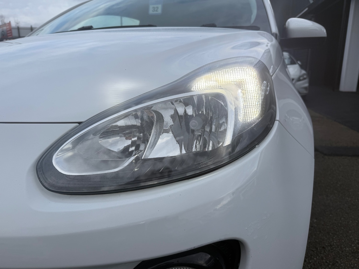 Used Vauxhall ADAM 2015 for sale - 76663814: Photo 9