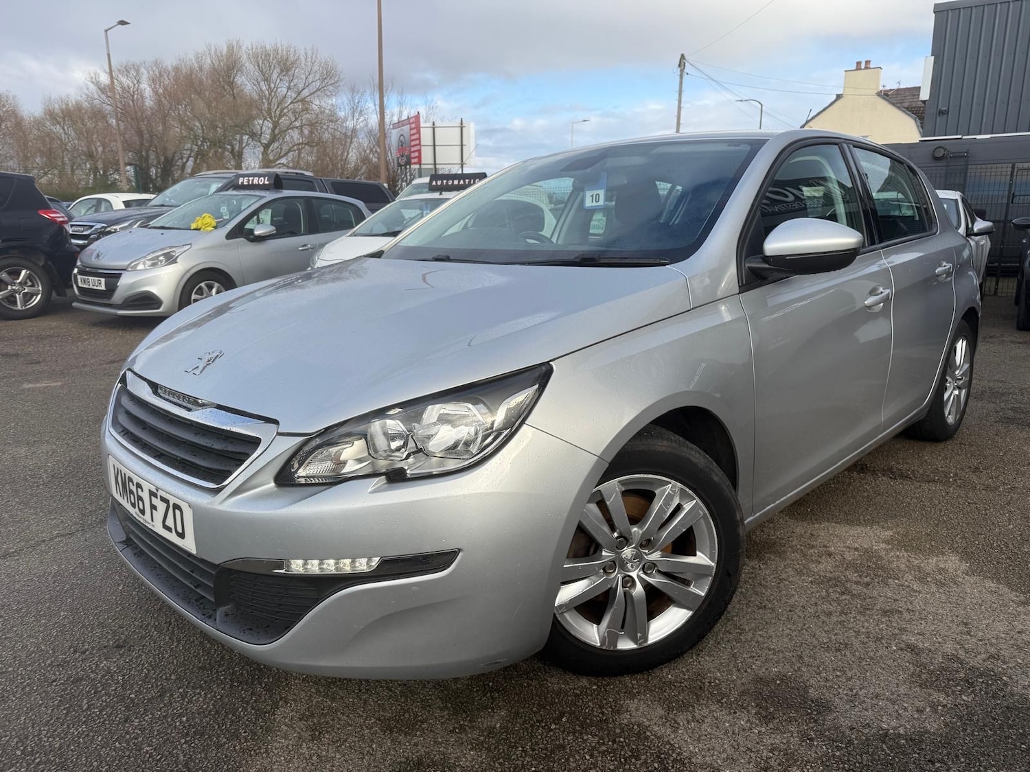 Used Peugeot 308 2016 for sale - 76757463: Photo 6