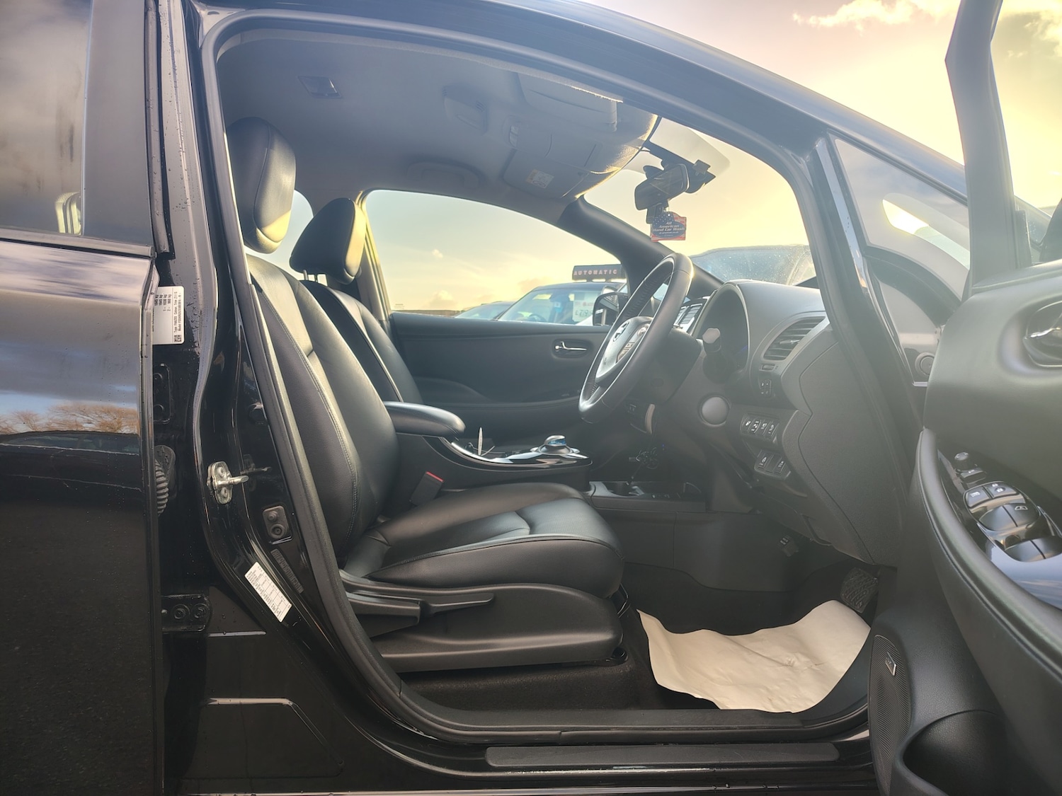 Used Nissan Leaf 2014 for sale - 77125975: Photo 9