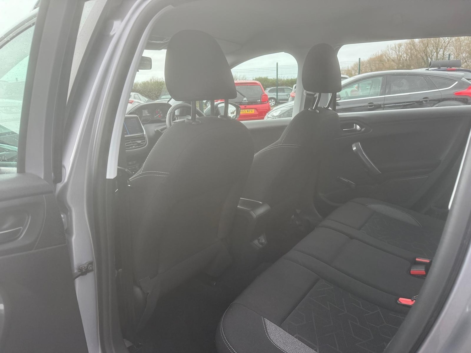 Used Peugeot 2008 2018 for sale - 77618288: Photo 19