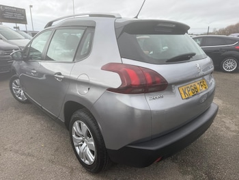 Used Peugeot 2008 2018 for sale - 77618288: Photo
