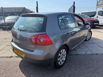Used Volkswagen Golf 2004 for sale - 79488498: Photo