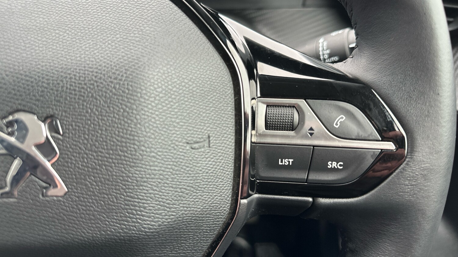 Used Peugeot 2008 2021 for sale - 77926637: Photo 24