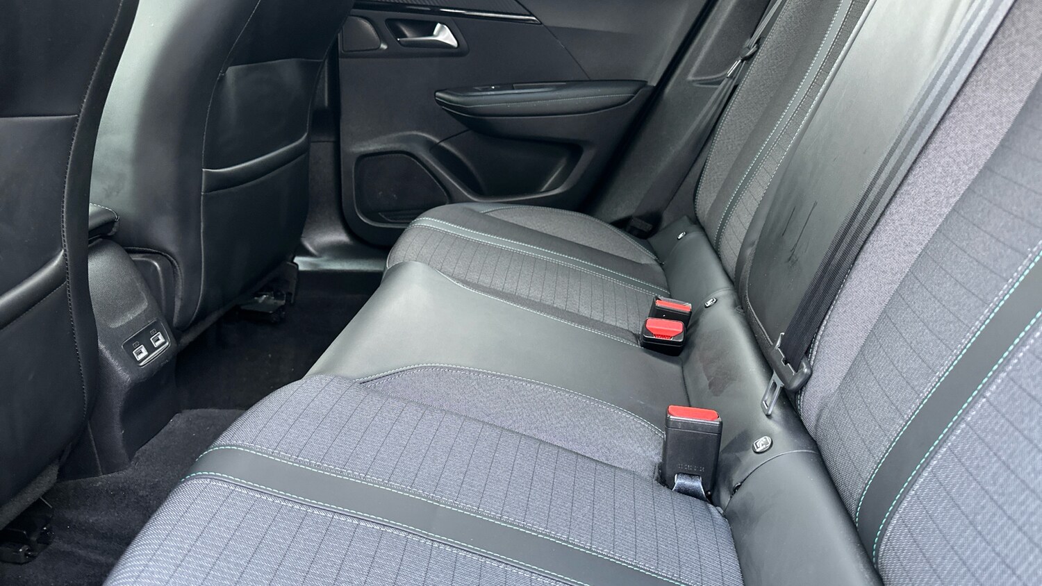 Used Peugeot 2008 2021 for sale - 77926637: Photo 33