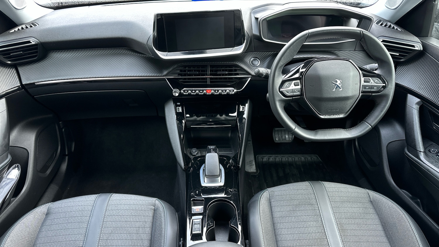 Used Peugeot 2008 2021 for sale - 77926637: Photo 4