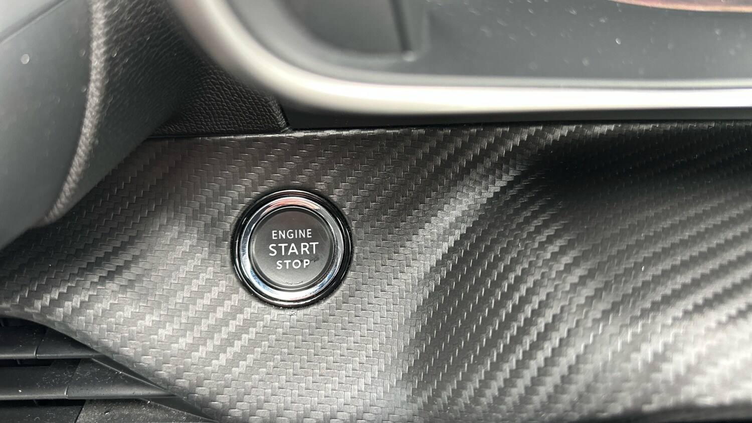 Used Peugeot 2008 2021 for sale - 77926637: Photo 40