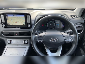Used Hyundai KONA 2019 for sale - 77647412: Photo
