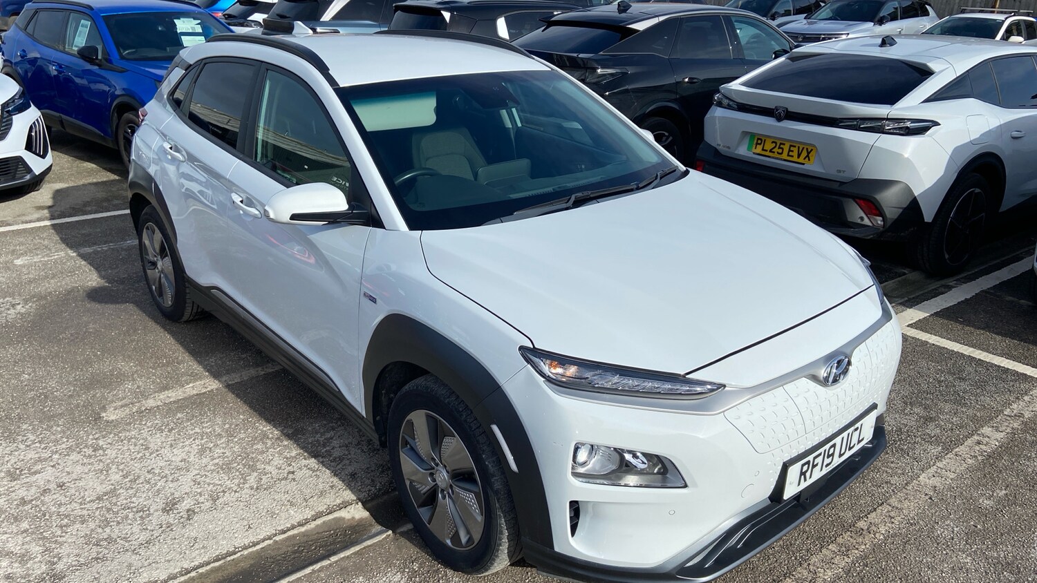 Used Hyundai KONA 2019 for sale - 77647412: Photo 50