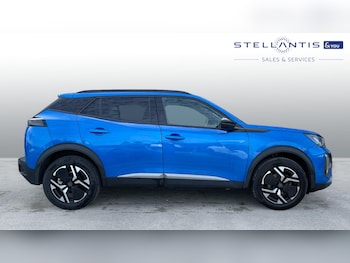Used Peugeot 2008 2023 for sale - 76003077: Photo 2