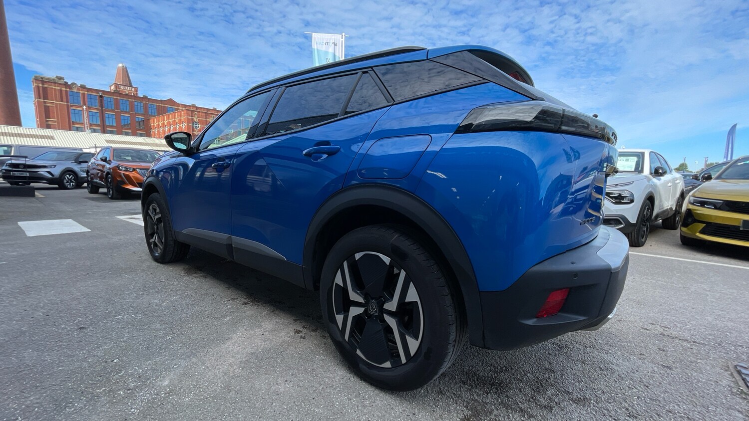 Used Peugeot 2008 2023 for sale - 76003077: Photo 5