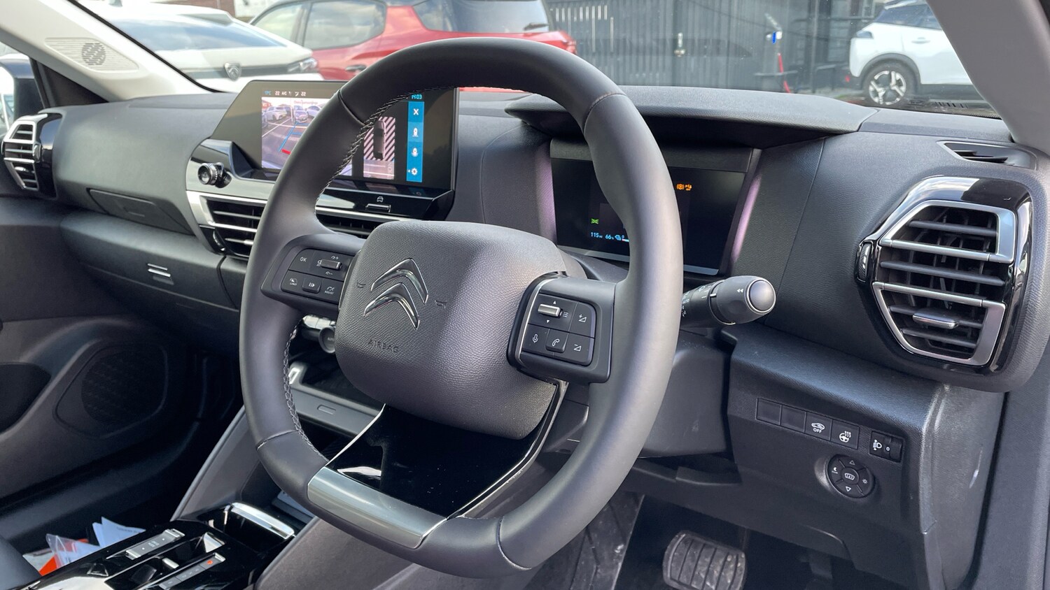 Used Citroen C4 2024 for sale - 76866830: Photo 11