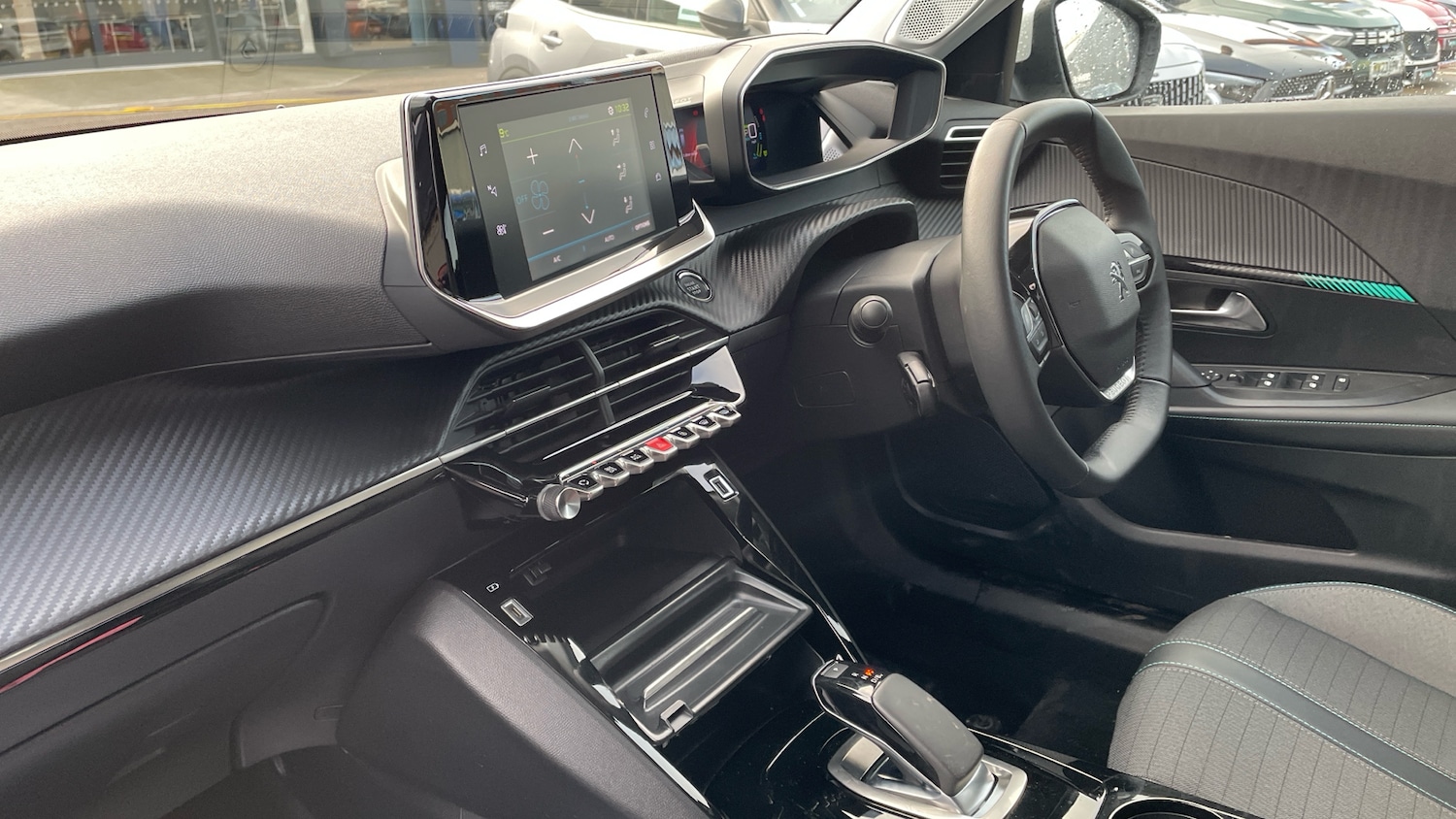 Used Peugeot 2008 2021 for sale - 77009446: Photo 12