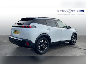 Used Peugeot 2008 2021 for sale - 77009446: Photo