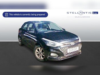 Used Hyundai i20 2019 for sale - 77470174: Photo