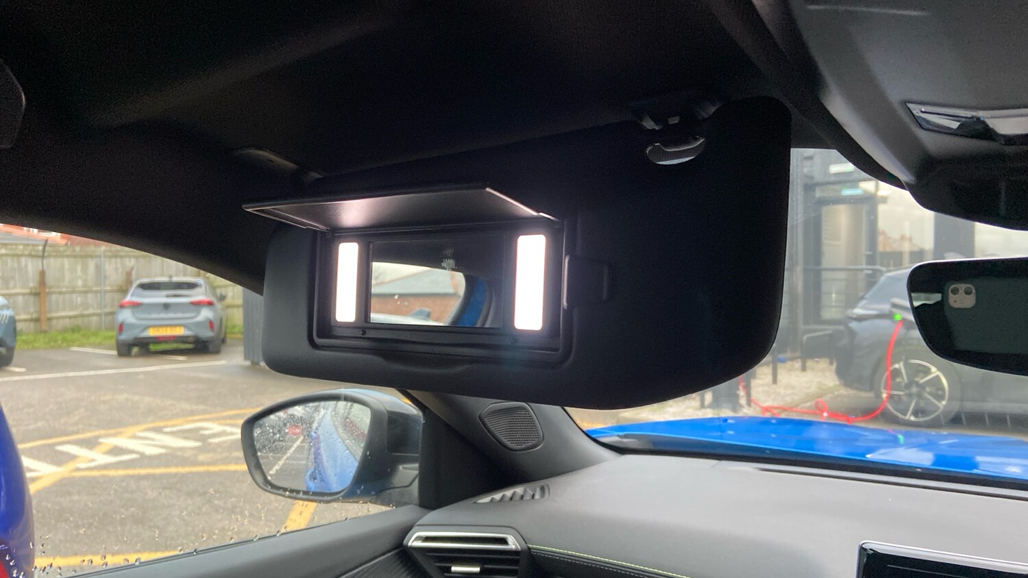 Used Peugeot 2008 2024 for sale - 76716081: Photo 37