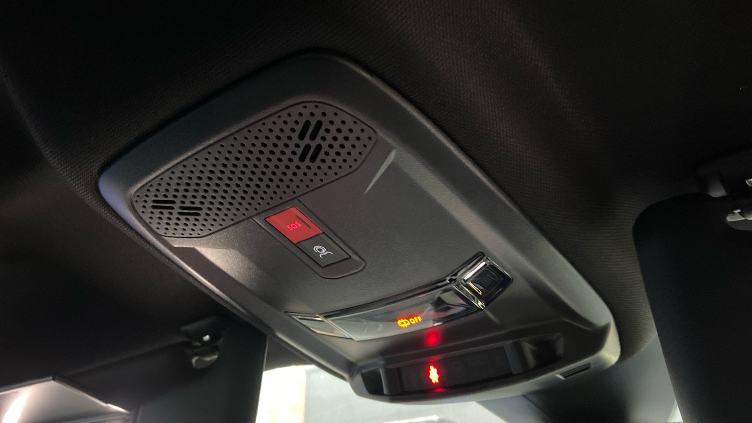 Used Peugeot 2008 2024 for sale - 76716081: Photo 40