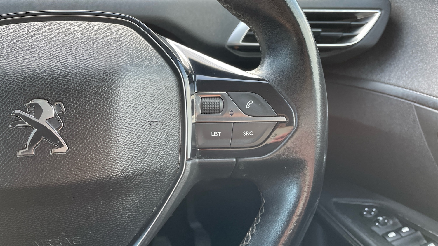 Used Peugeot 5008 2019 for sale - 77163962: Photo 25