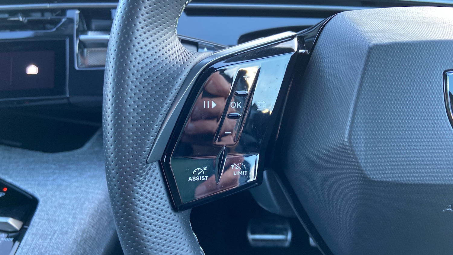 Used Peugeot 5008 2024 for sale - 77292668: Photo 24