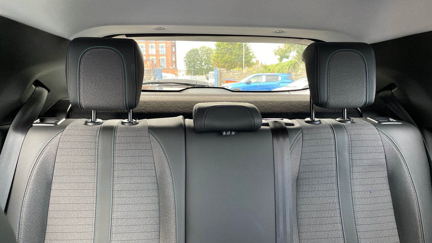 Used Peugeot 2008 2022 for sale - 76285192: Photo 33