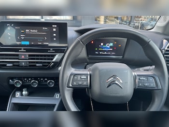 Used Citroen C4 2023 for sale - 77009437: Photo