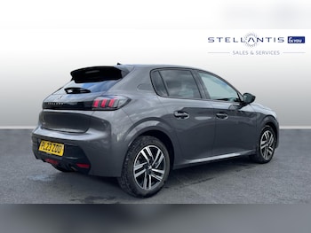 Used Peugeot 208 2023 for sale - 76073685: Photo 3