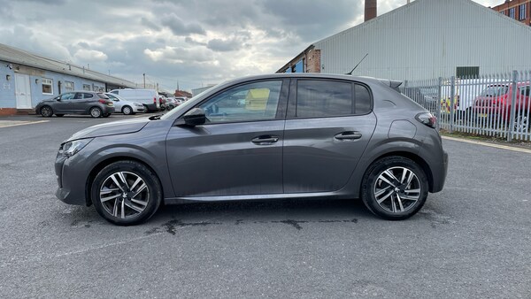 Used Peugeot 208 2023 for sale - 76073685: Photo 6