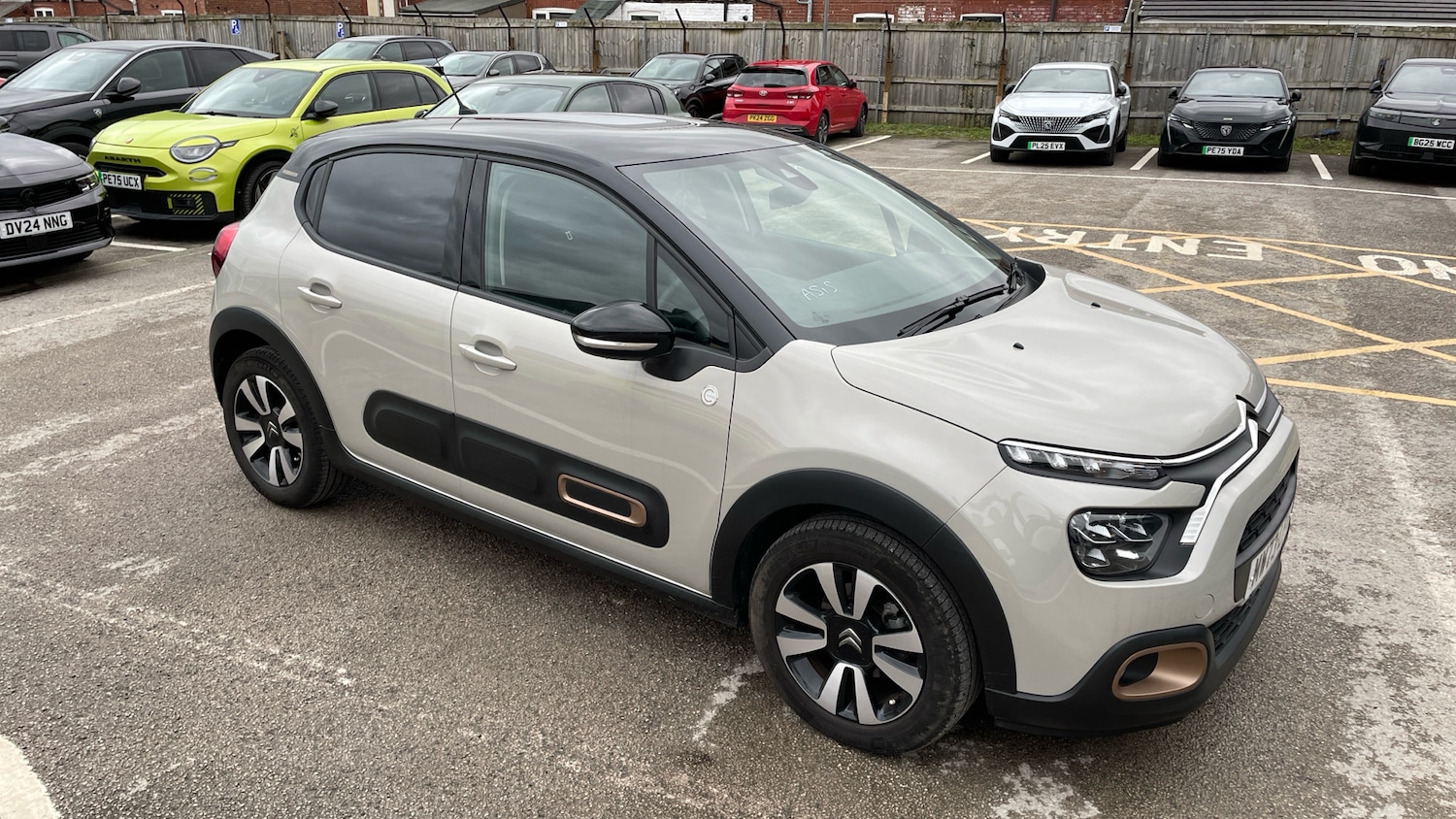Used Citroen C3 2023 for sale - 77306840: Photo 18