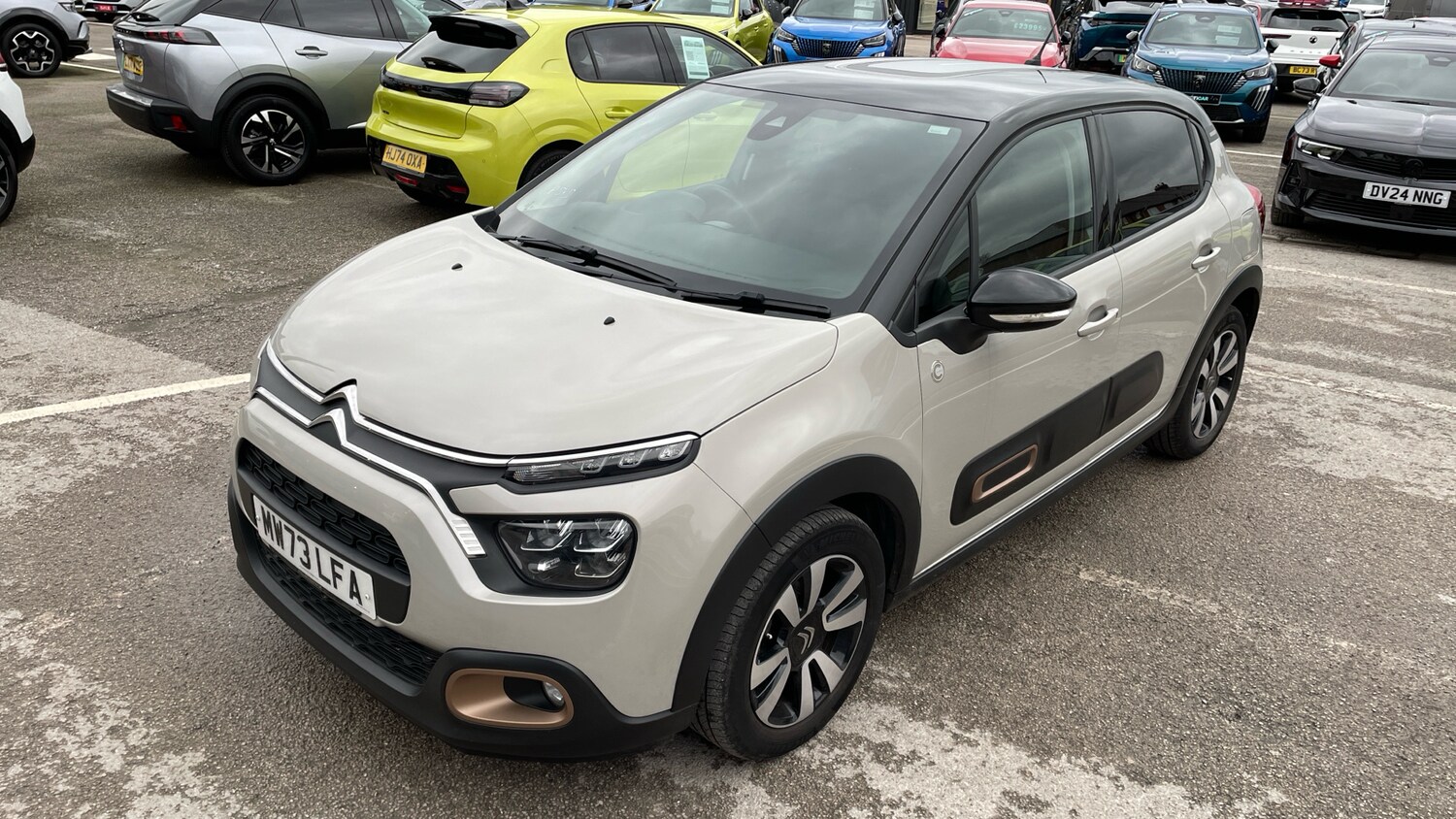 Used Citroen C3 2023 for sale - 77306840: Photo 51