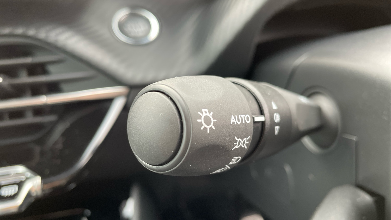 Used Peugeot 208 2023 for sale - 76419718: Photo 27