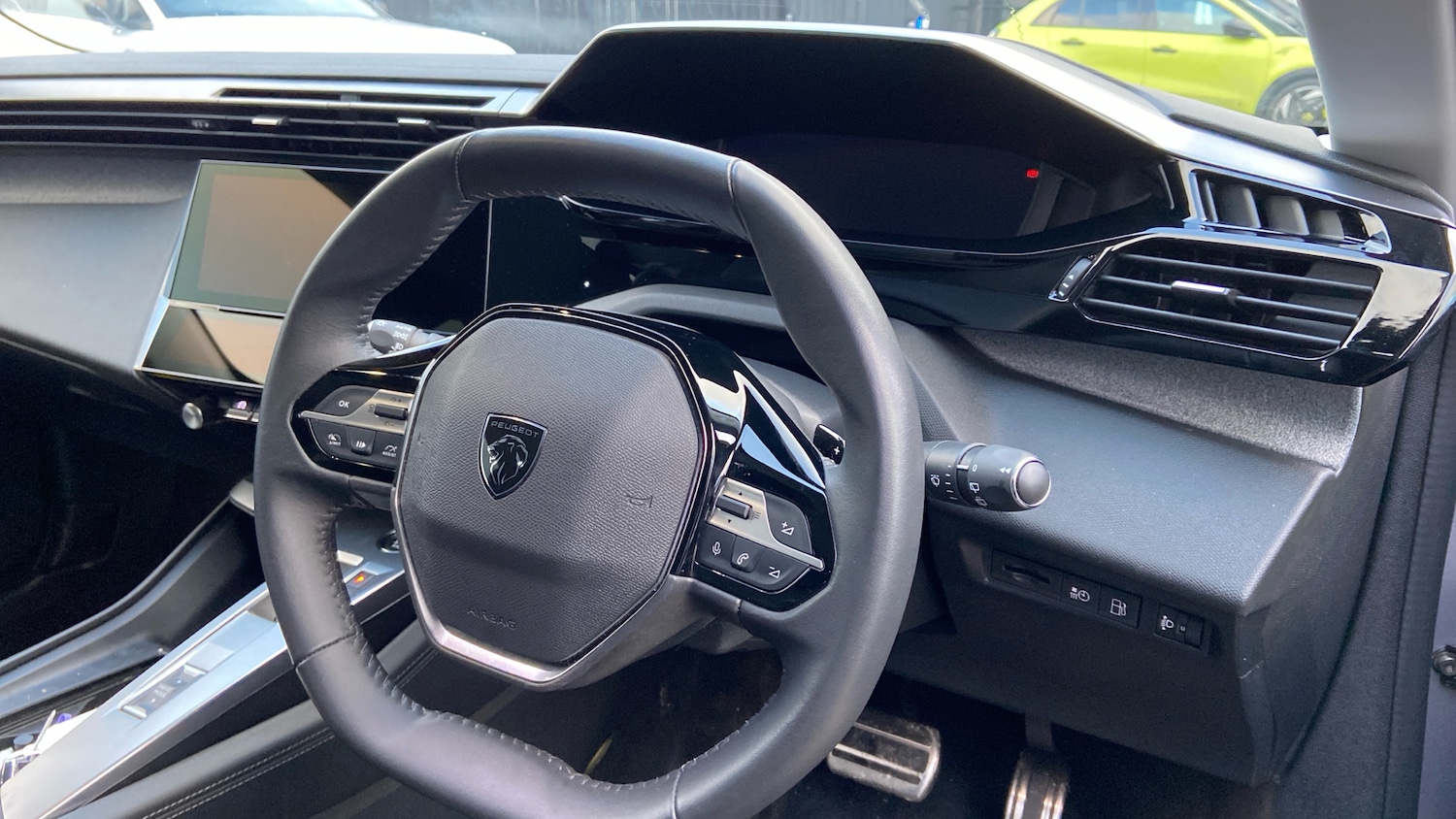 Used Peugeot 308 2024 for sale - 77268731: Photo 12