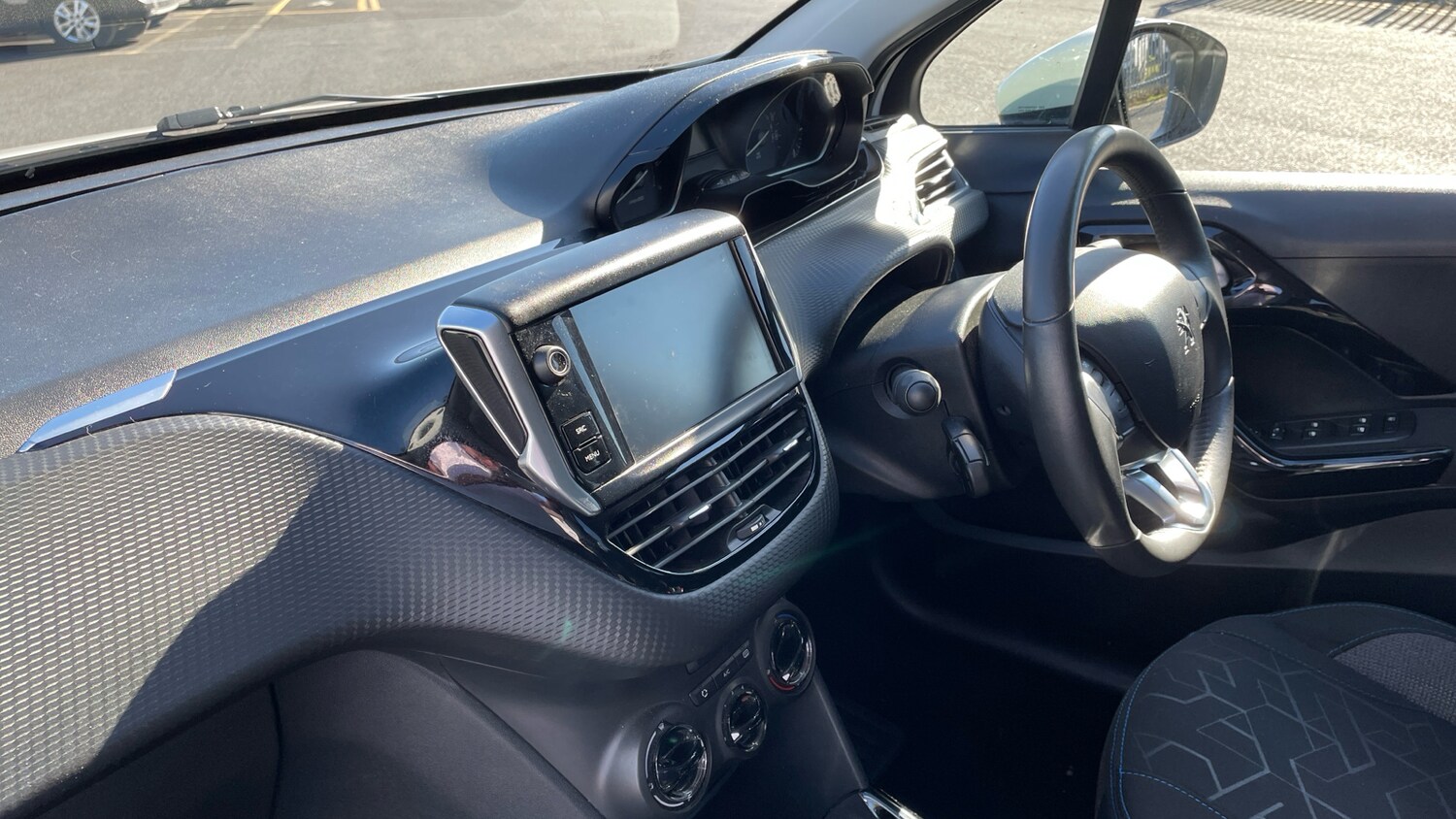 Used Peugeot 2008 2019 for sale - 76003045: Photo 12