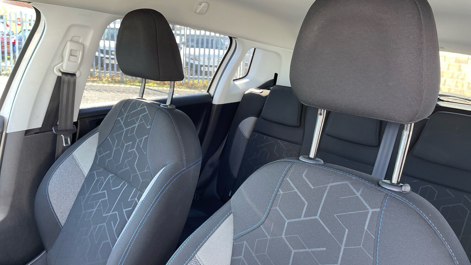 Used Peugeot 2008 2019 for sale - 76003045: Photo 20