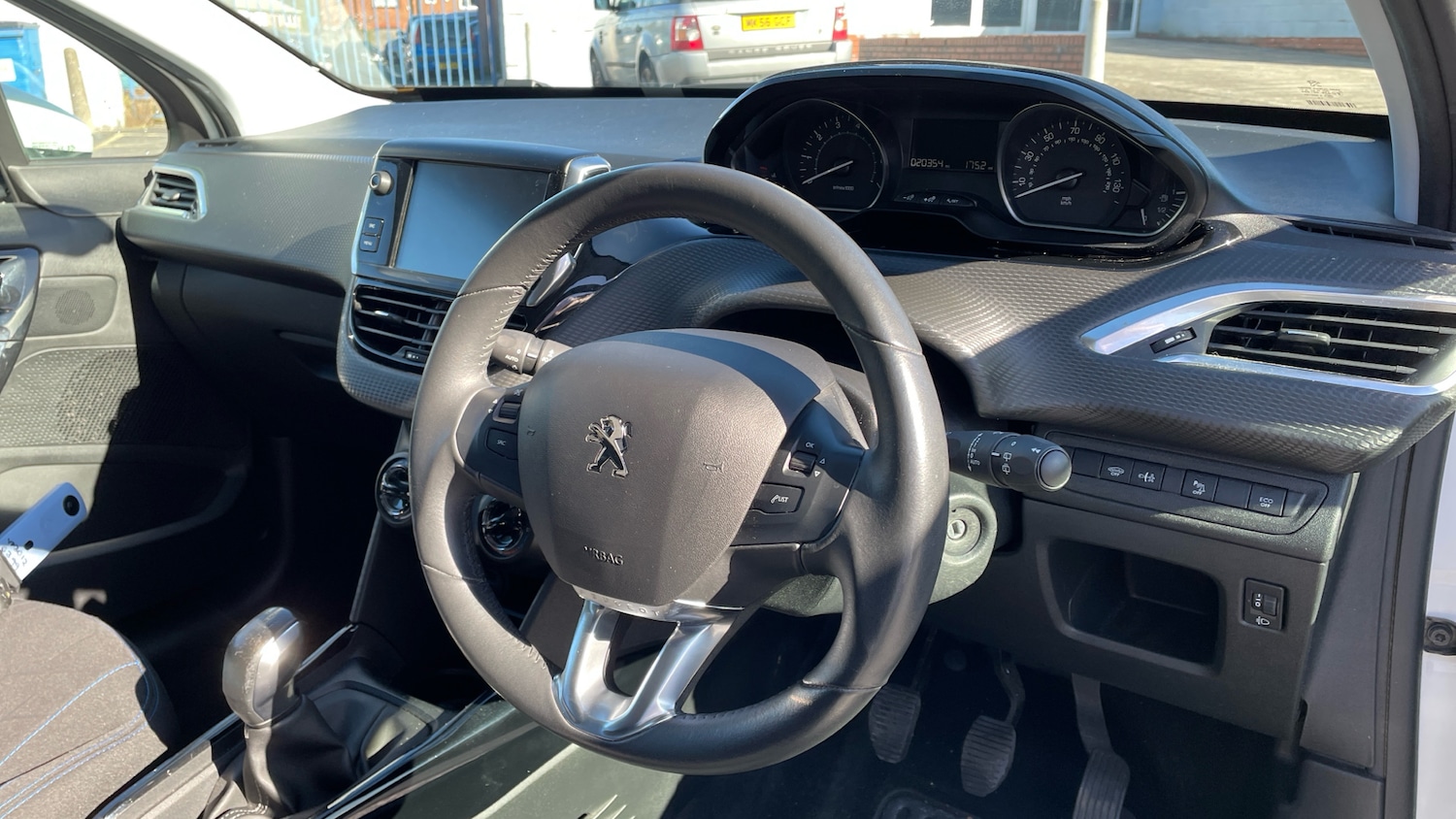 Used Peugeot 2008 2019 for sale - 76003045: Photo 22