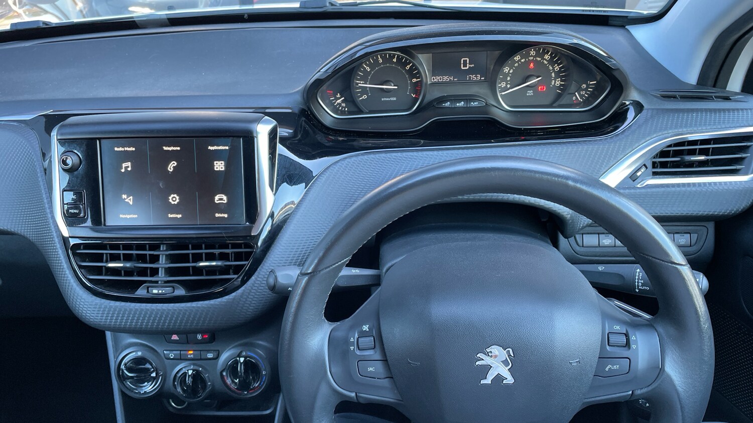 Used Peugeot 2008 2019 for sale - 76003045: Photo 4