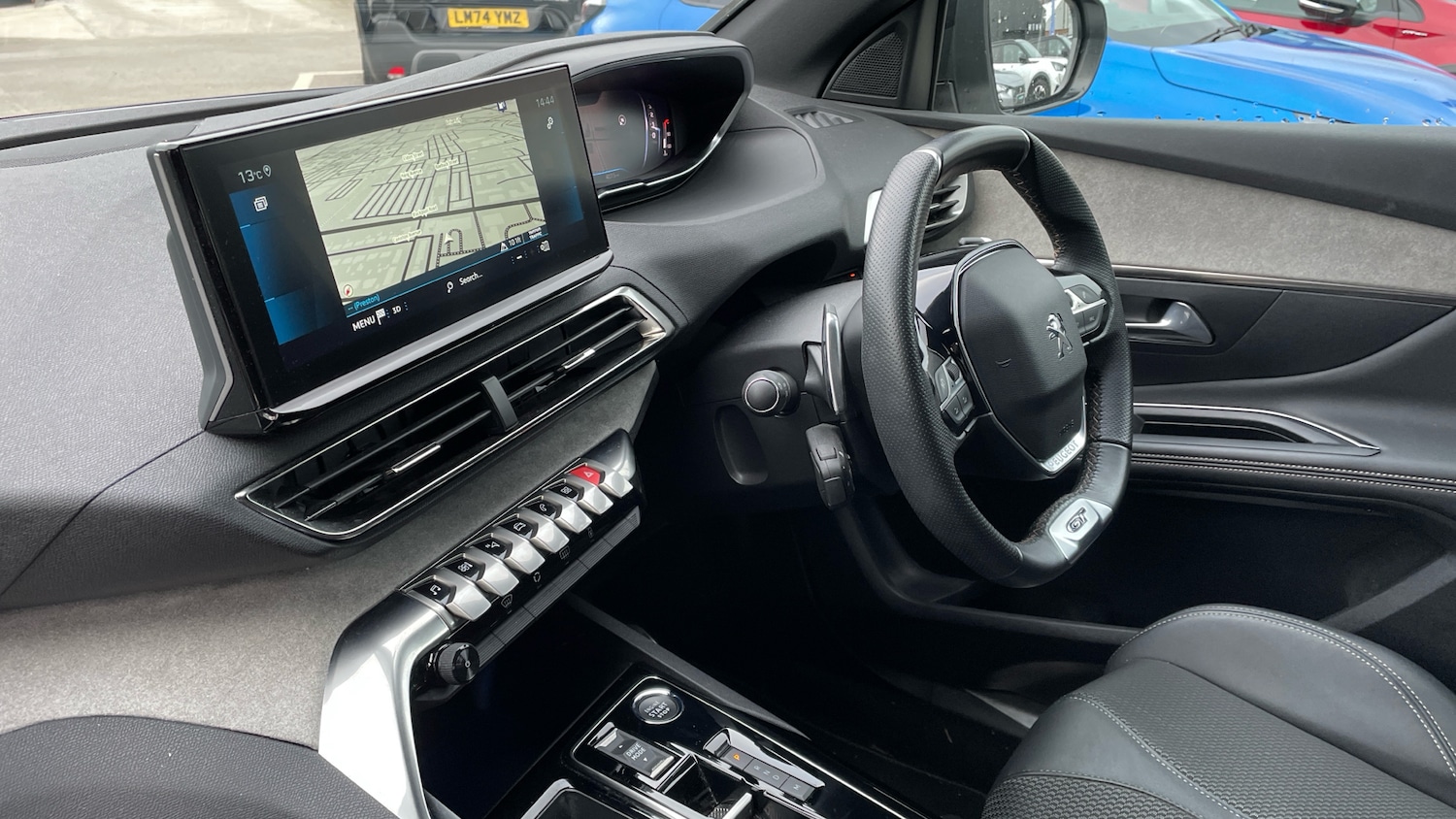 Used Peugeot 3008 2023 for sale - 76228672: Photo 12