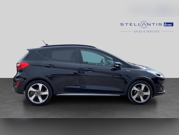 Used Ford Fiesta 2020 for sale - 79329208: Photo