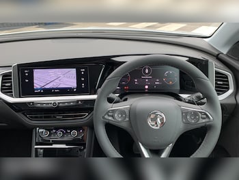 Used Vauxhall Grandland 2024 for sale - 75416209: Photo